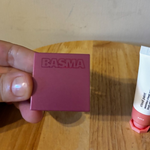 Glossier Puff and Basma Fuchsia set of two blushes NEW - Picture 6 of 6